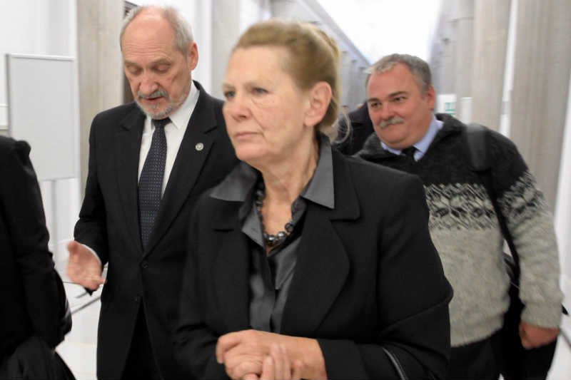 Ewa Kochanowska, wdowa po Rzeczniku Praw Obywatelskich nazywa śledztwo prokuratury "bagnem".