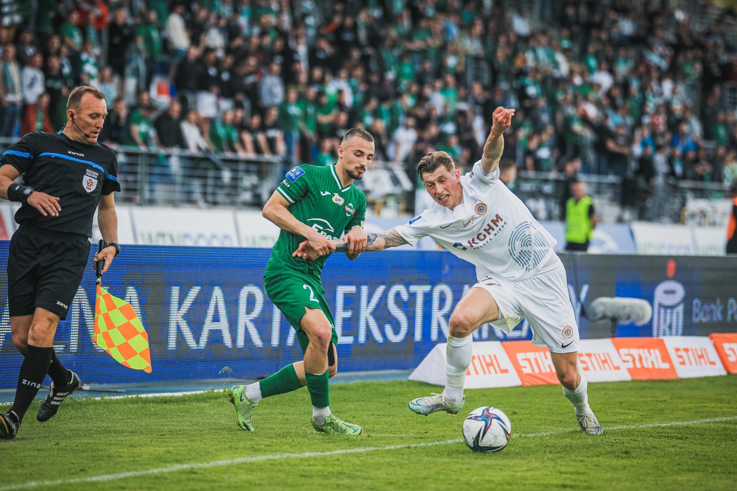 Zagłębie Lubin zdeklasowało Radomiaka Radom na jego boisku i utrzymanie ma na wyciągnięcie ręki