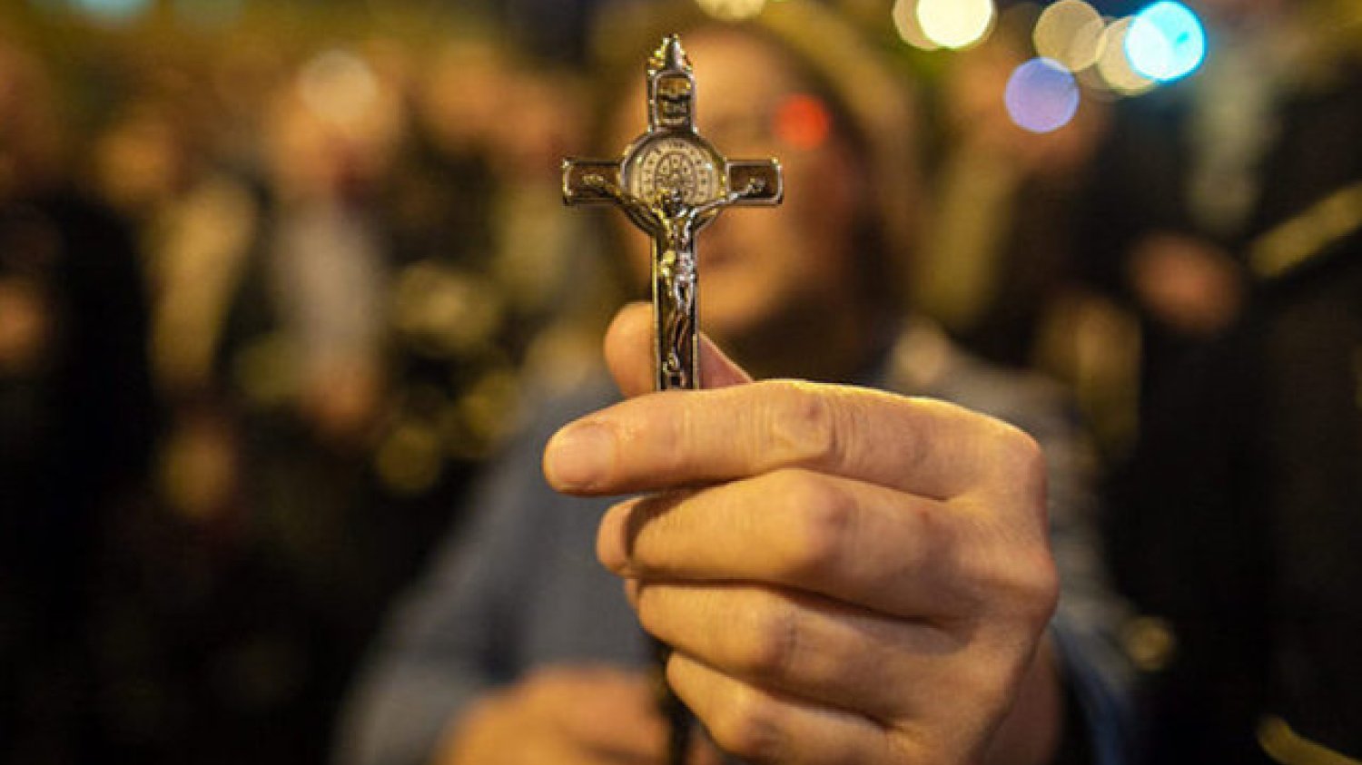 Młodzież od miesiąca modliła się o zamknięcie dwóch klubów nocnych w Krakowie