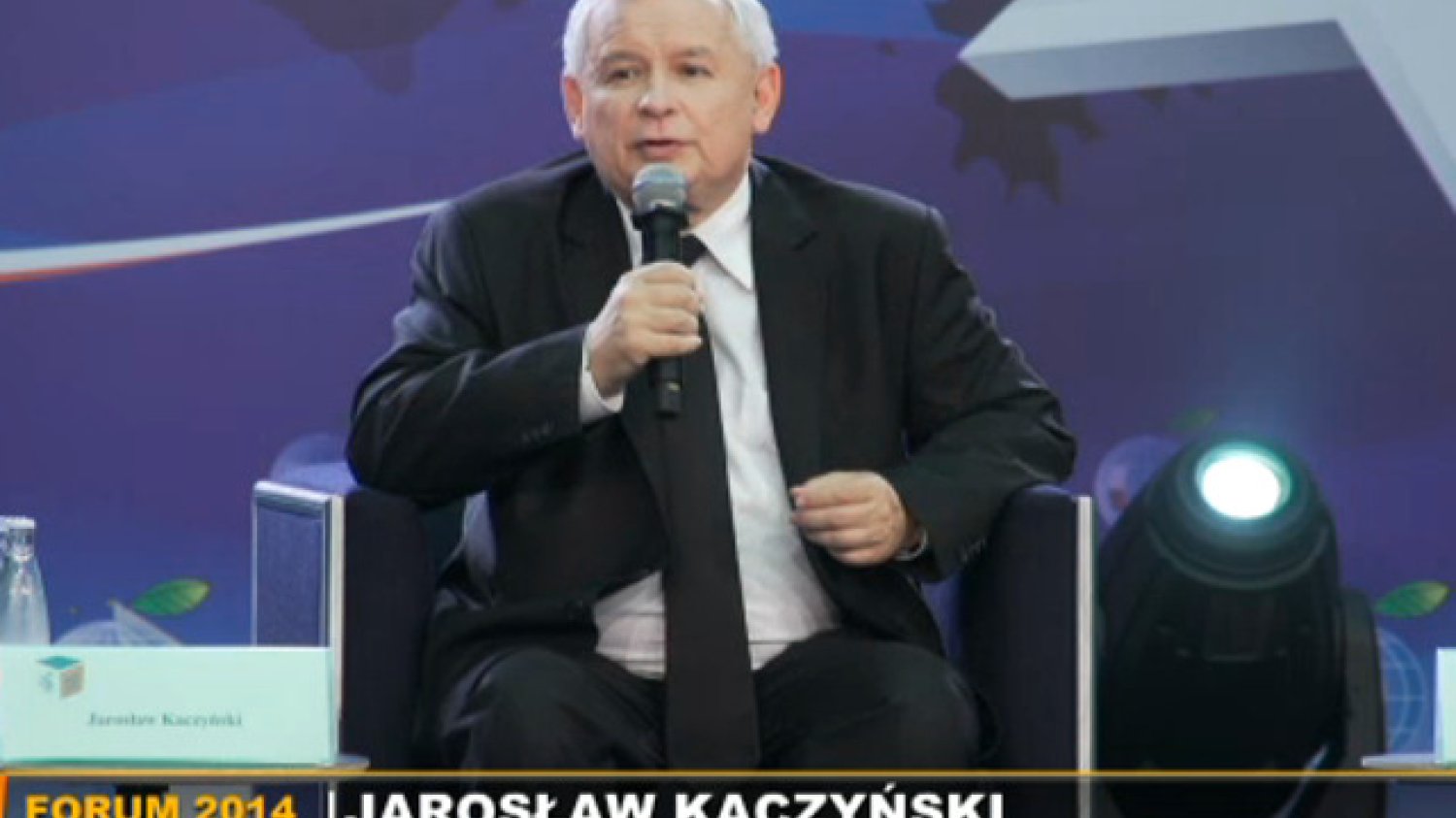 Jarosław Kaczyński uważa, że Polska powinna znacznie wzmocnić swoje siły zbrojne