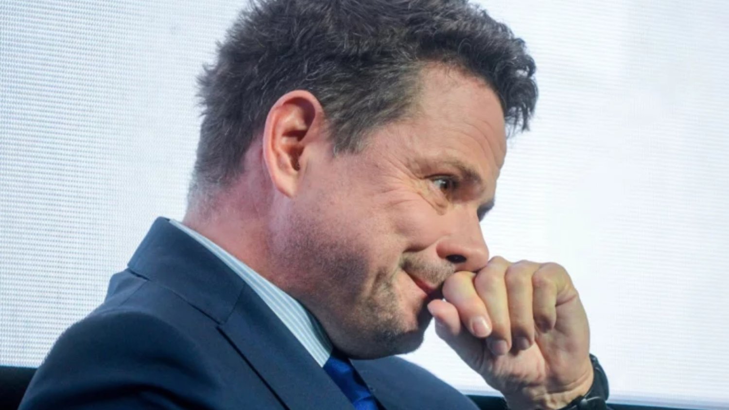 Przez co Trzaskowski traci w sondażach? Taką radę mają dla niego w PO