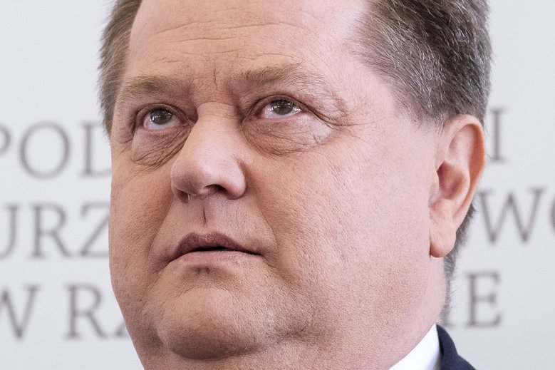 Jarosław Zieliński miał usłyszeć, że po wyborach juz nie będzie miał ministerialnego stanowiska w MSWiA.
