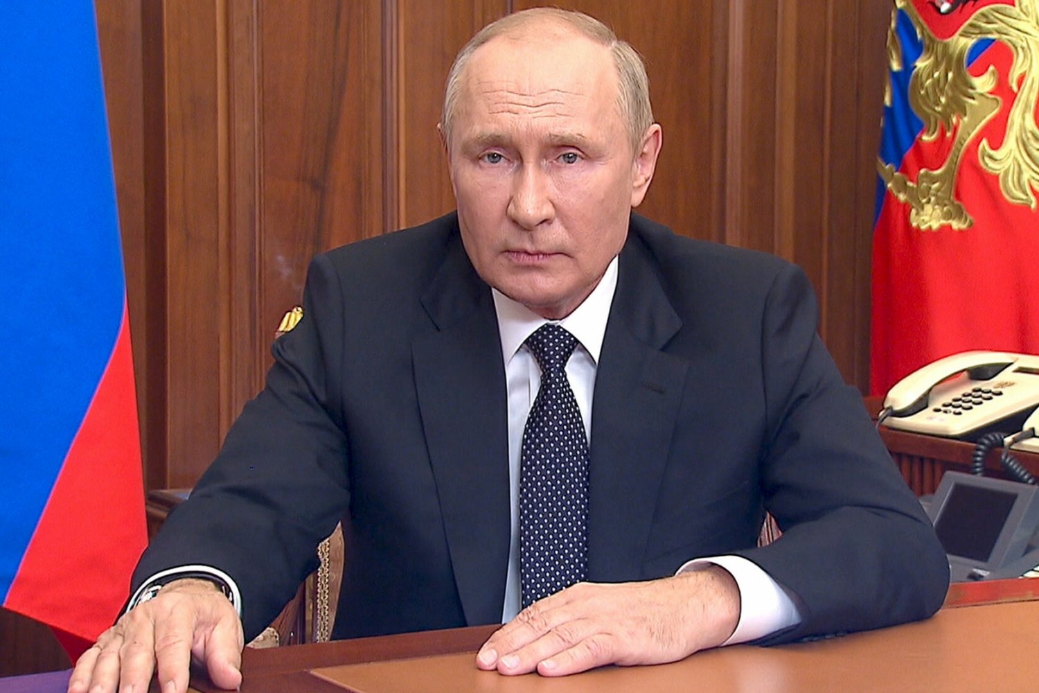 Władimir Putin grozi światu bronią jądrową.