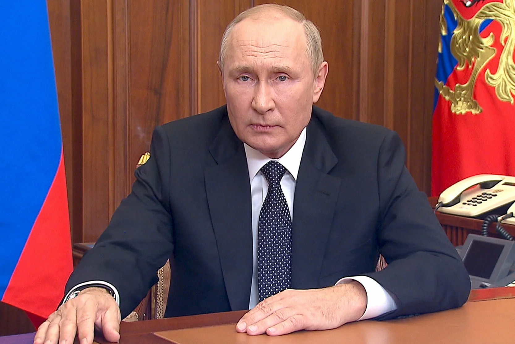 Władimir Putin grozi światu bronią jądrową.