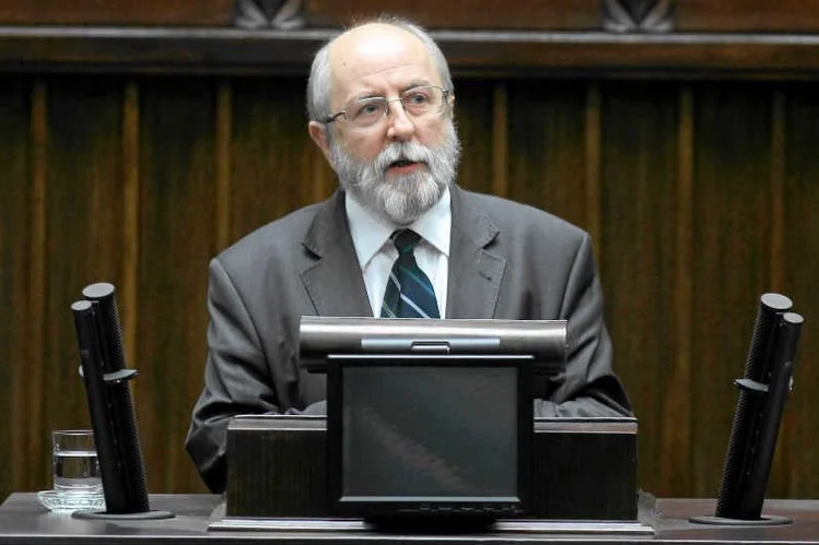 Poseł PiS Jacek Świat.