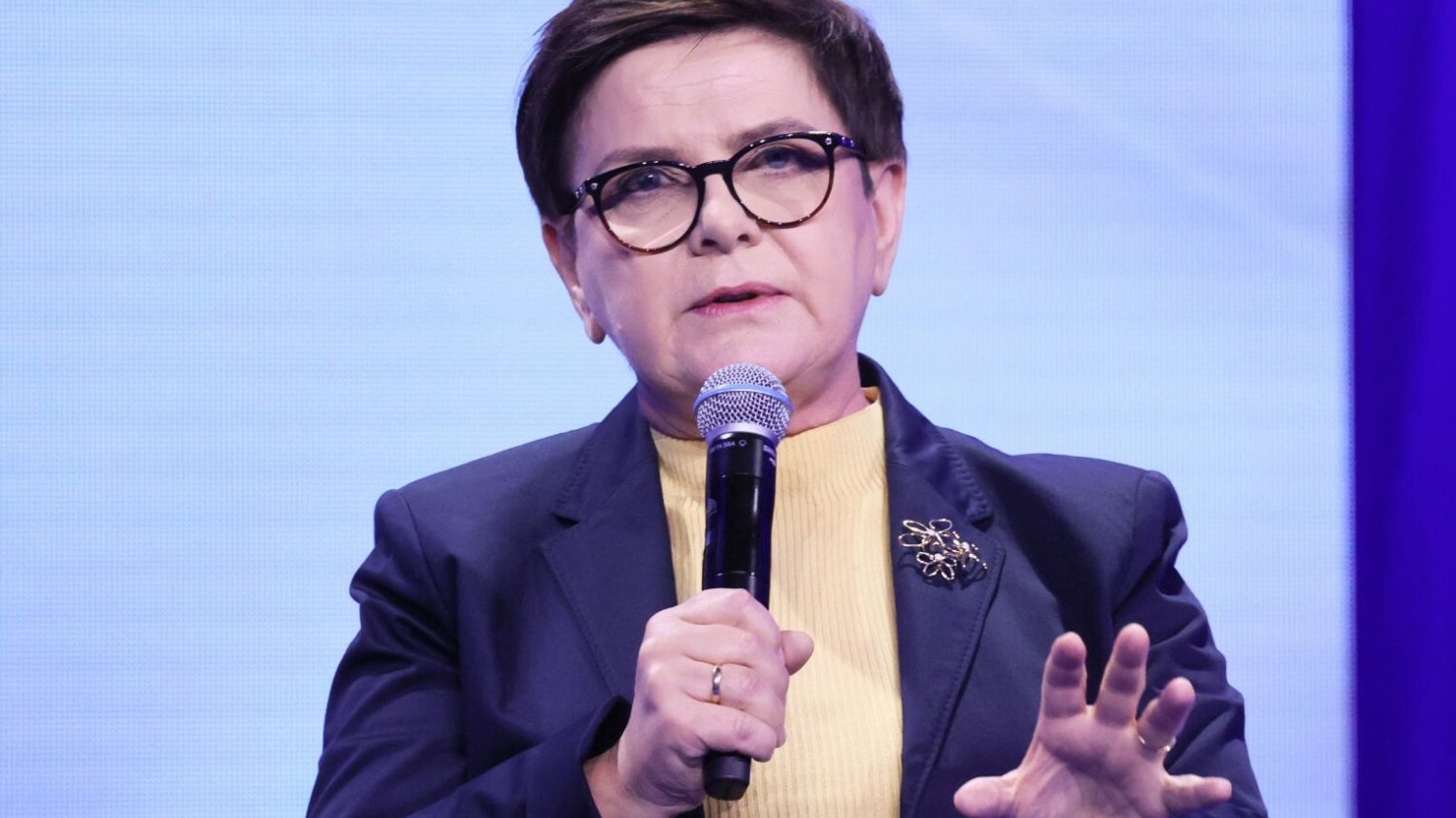 Beata Szydło odpowiada na słowa Tuska o 800 plus.