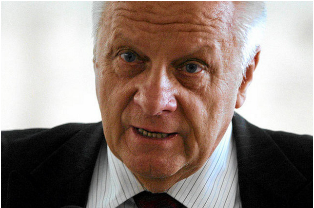 Stefan Niesiołowski uważa, że najgorsze, co może spotkać Polskę to samodzielne rządy PiS.