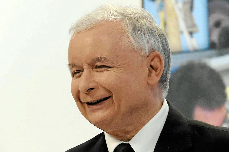 Prezes PiS Jarosław Kaczyński tłumaczy dlaczego nie został internowany w stanie wojennym.