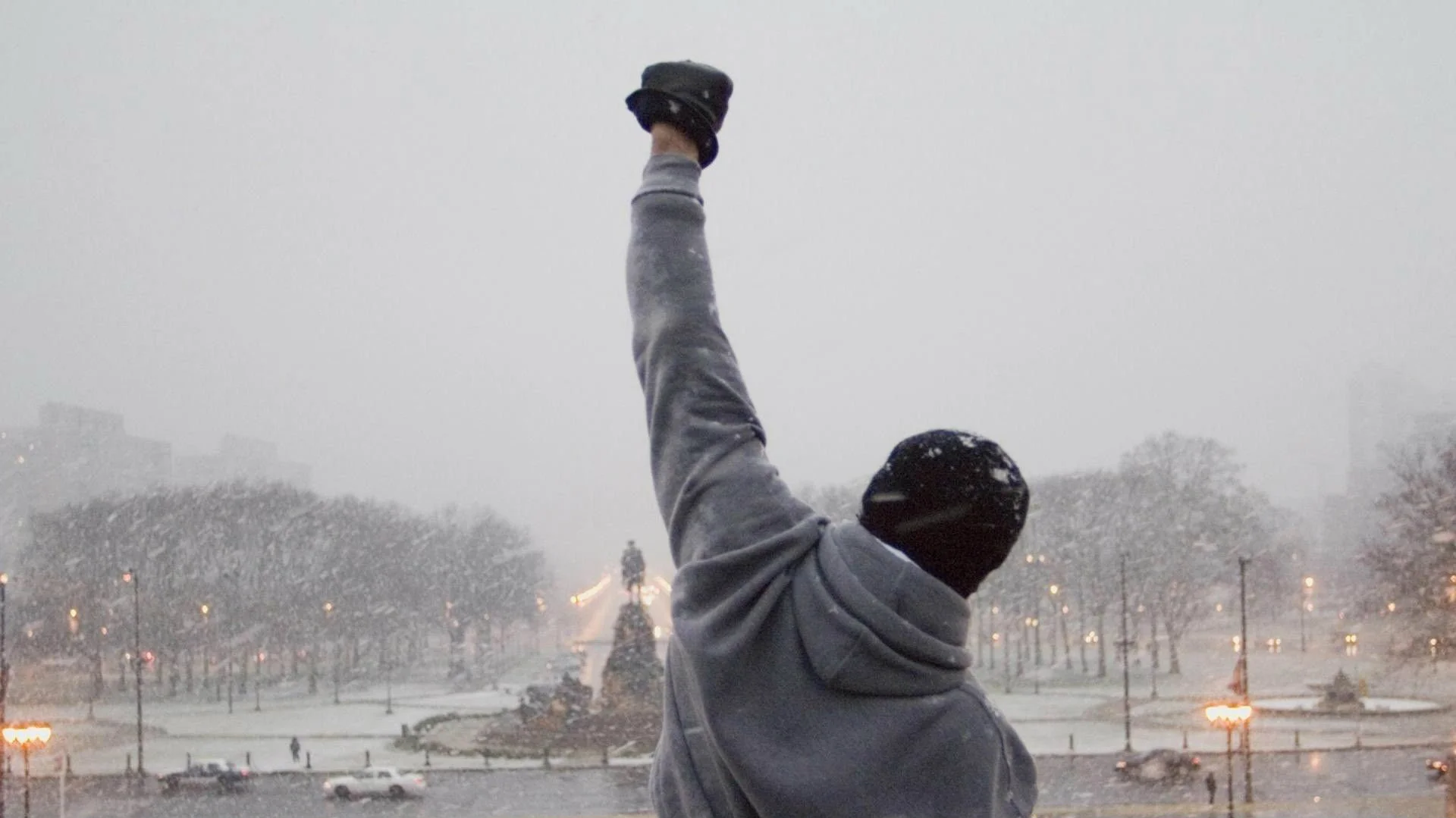 Co ciekawe Sylvester Stallone jest nie tylko odtwórcą głównej roli, ale także autorem scenariusza, który napisał rzekomo w 3 dni.