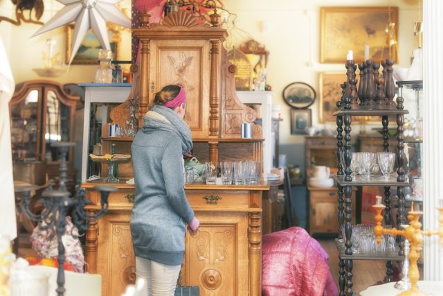 Renowacja antyków coraz częściej staje się hobby