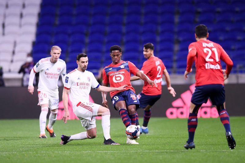 Po kapitalnym widowisku piłkarze Lille OSC ograli w hicie Olympique Lyon