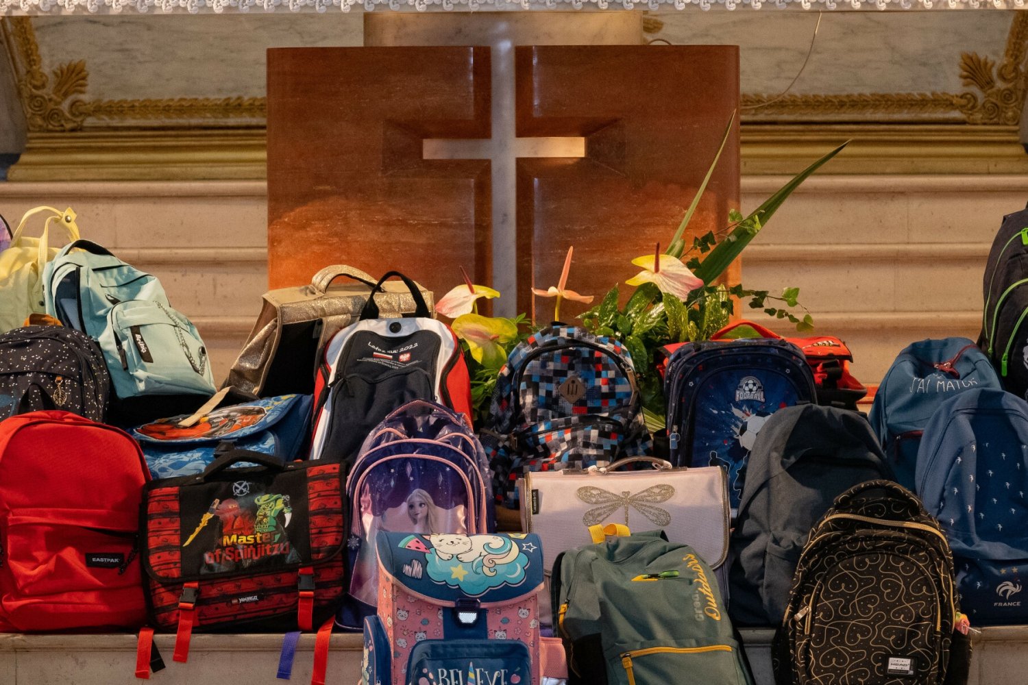 Sondaż: Polacy nie chcą religii w szkole.