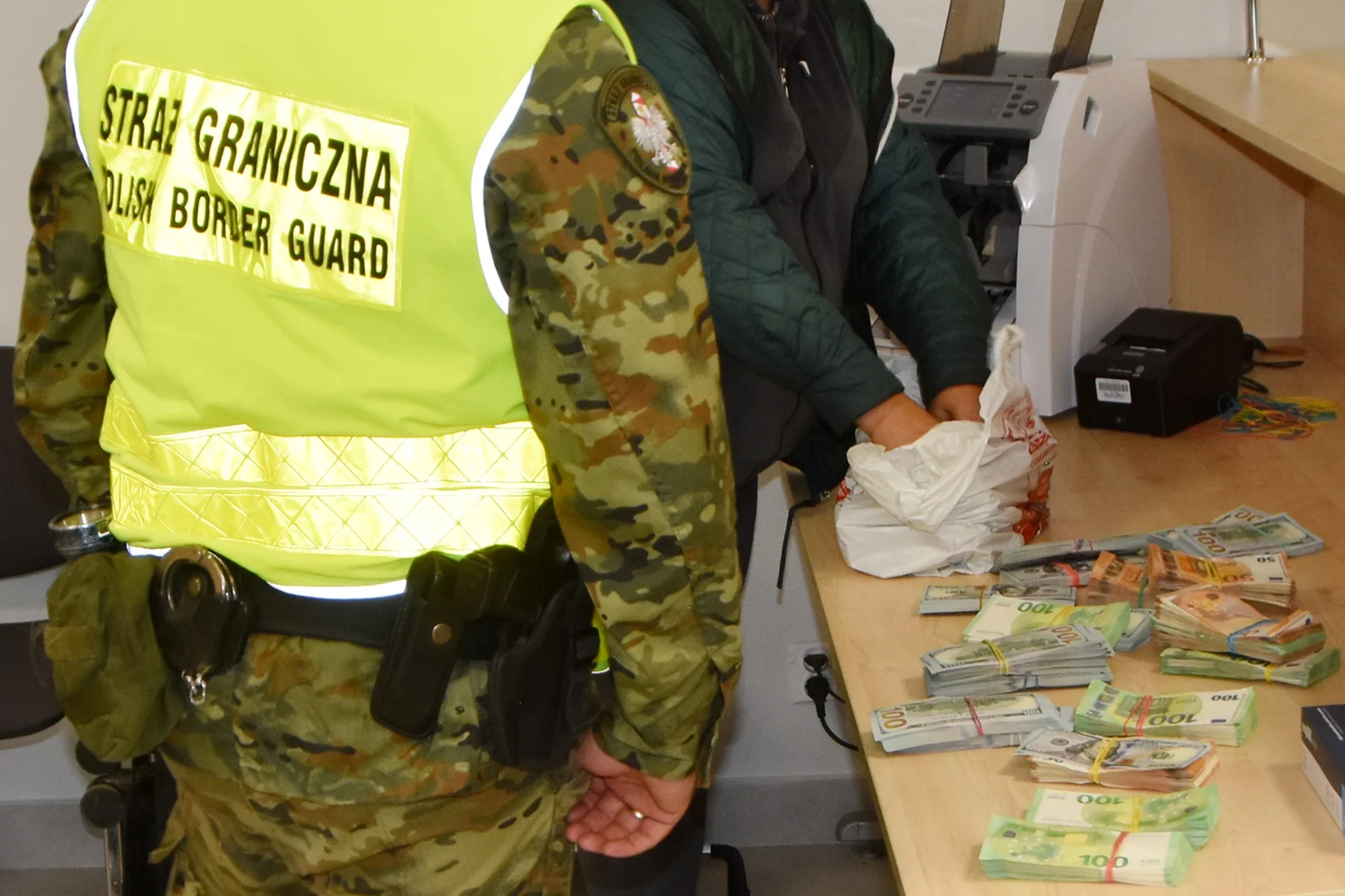 Ukrainki zatrzymane za przemyt gotówki