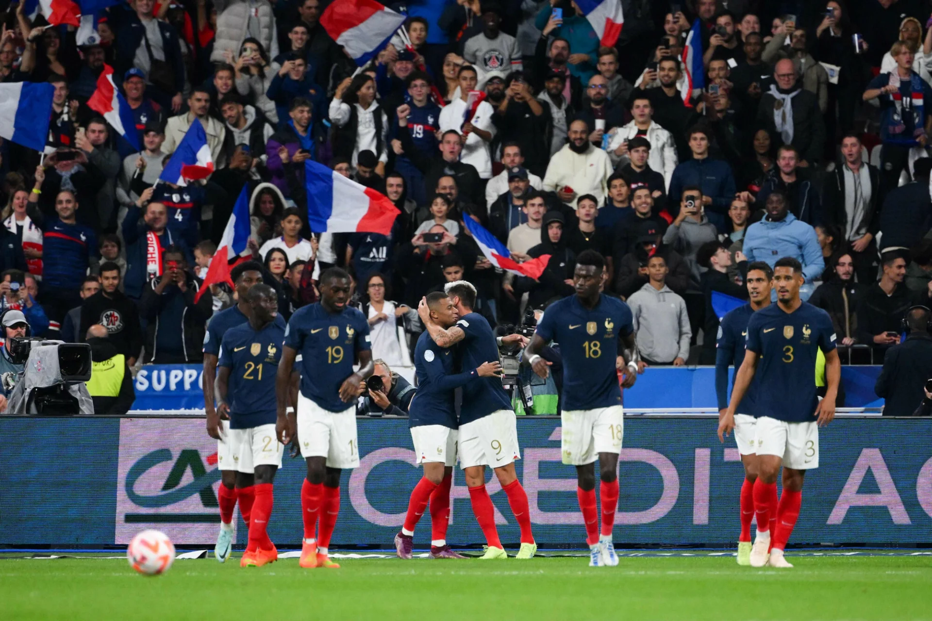 Wielki dzień mistrzów świata na mundialu. Messi i Lewandowski wchodzą do akcji