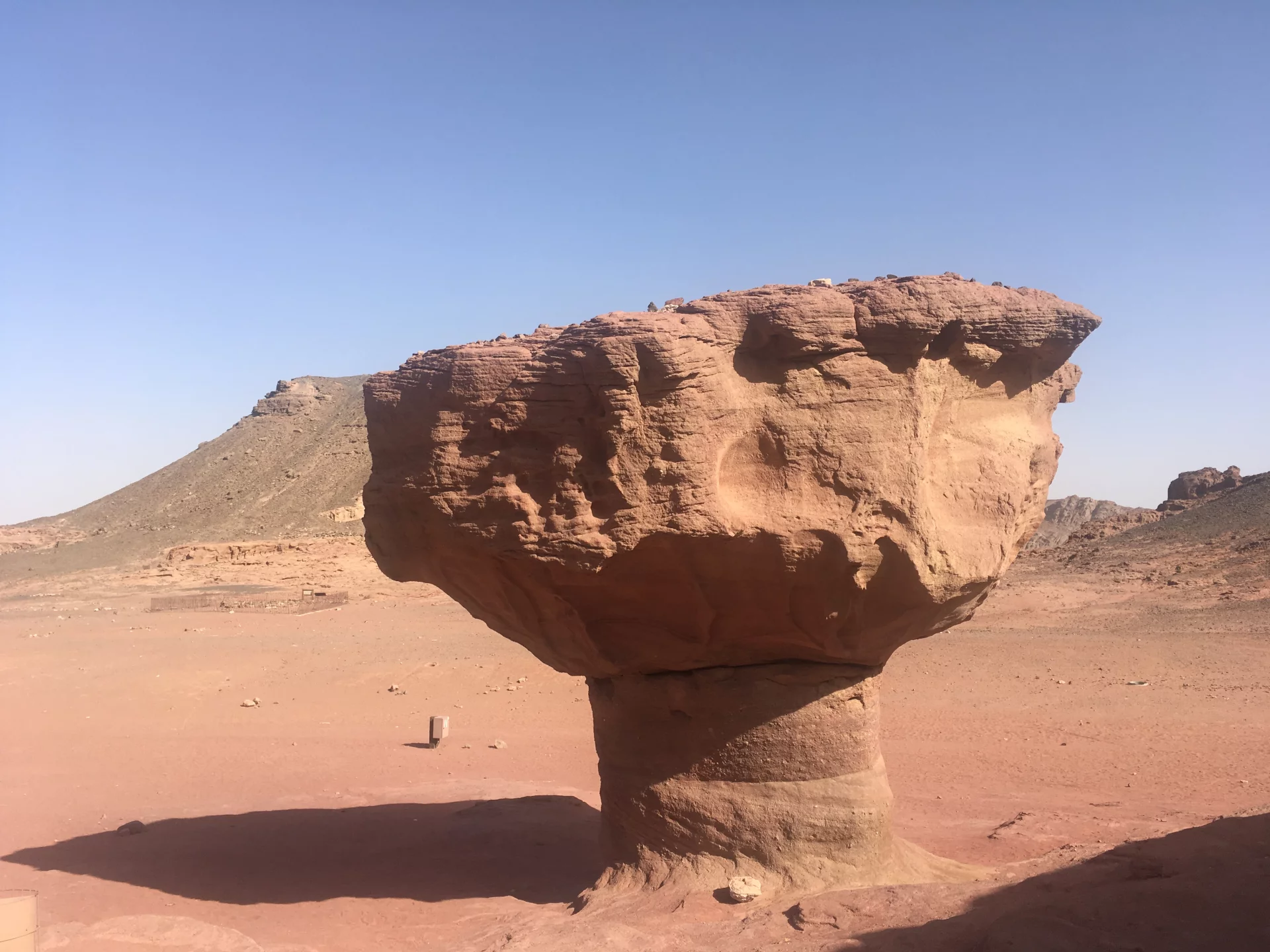 M.in. takie formacje skalne zobaczycie w parku Timna