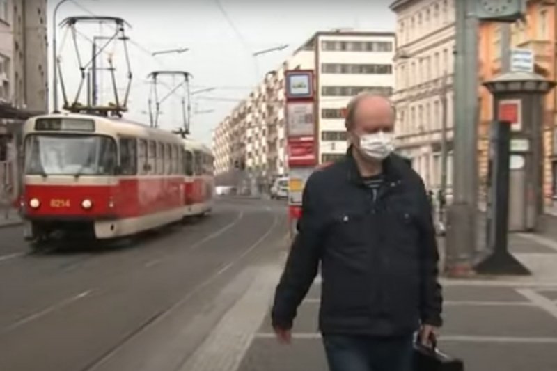 Czesi wracają powoli do normalności.