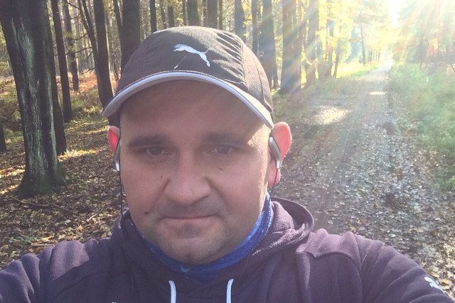 Ks. Marek Różycki o uczestniczkach "Czarnego Protestu": te głupie baby z piekła nie wyjdą.