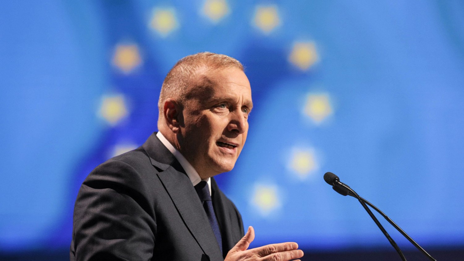 W rozmowie z naTemat.pl politolog dr Rafał Chwedoruk przekonuje, że wbrew pozorom na sytuację PO najgorszego wpływu wcale nie ma Grzegorz Schetyna.