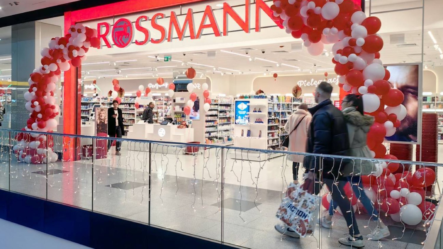 Rossmann – promocja na krem pod oczy. Daje wrażenie wyspanej twarzy Rossmann – promocja na krem pod oczy. Daje wrażenie wyspanej twarzy