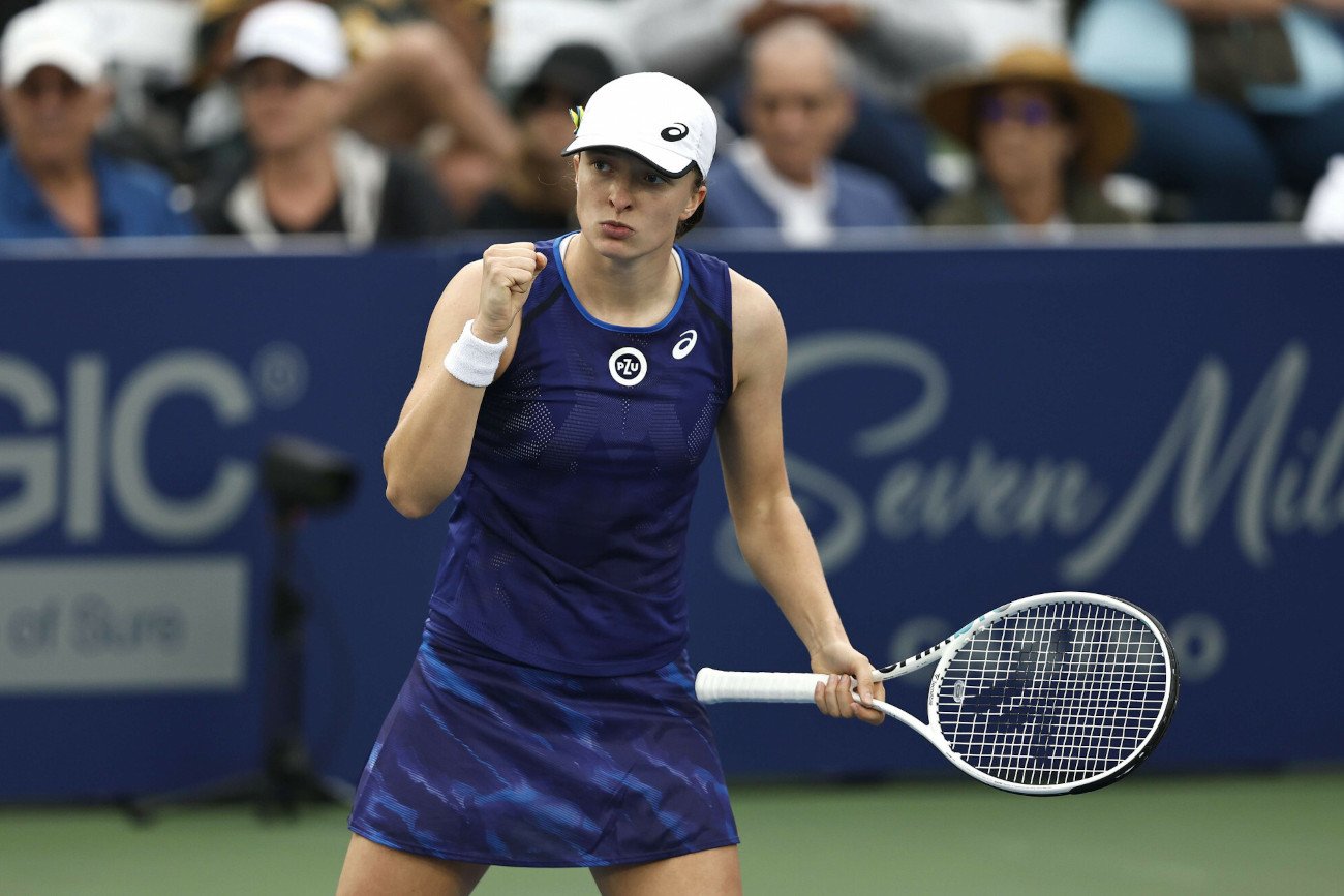 Iga Świątek kolejny raz pokazała, jak świetnie rozwija swoją grę w tenisa. Polka awansowała do finału w San Diego.