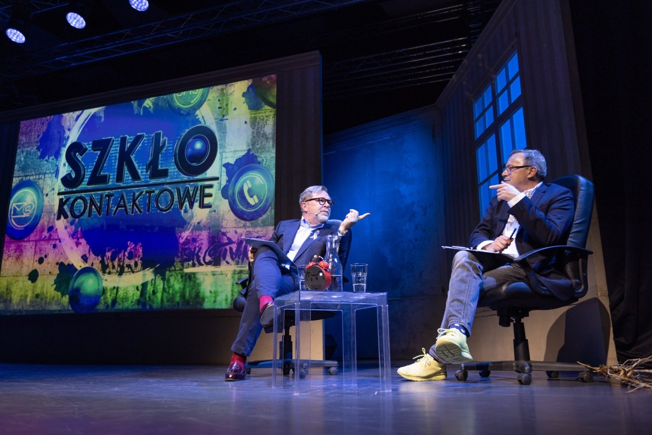 8 stycznia 2024 roku ruszyła trasa Szkła Kontaktowego live&touch. Widowisko autorstwa Teatru 6.piętro i TVN24 odwiedzi 9 miast, m.in. Kraków, Wrocław, Łódź, Olsztyn i Szczecin.