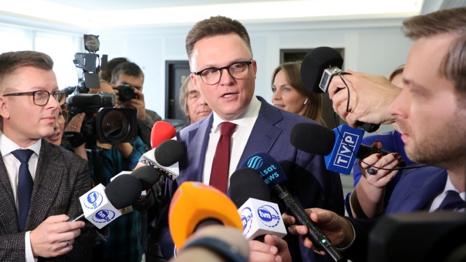 Hołownia o głosowaniu ws. Witek. Możliwe są dwa warianty