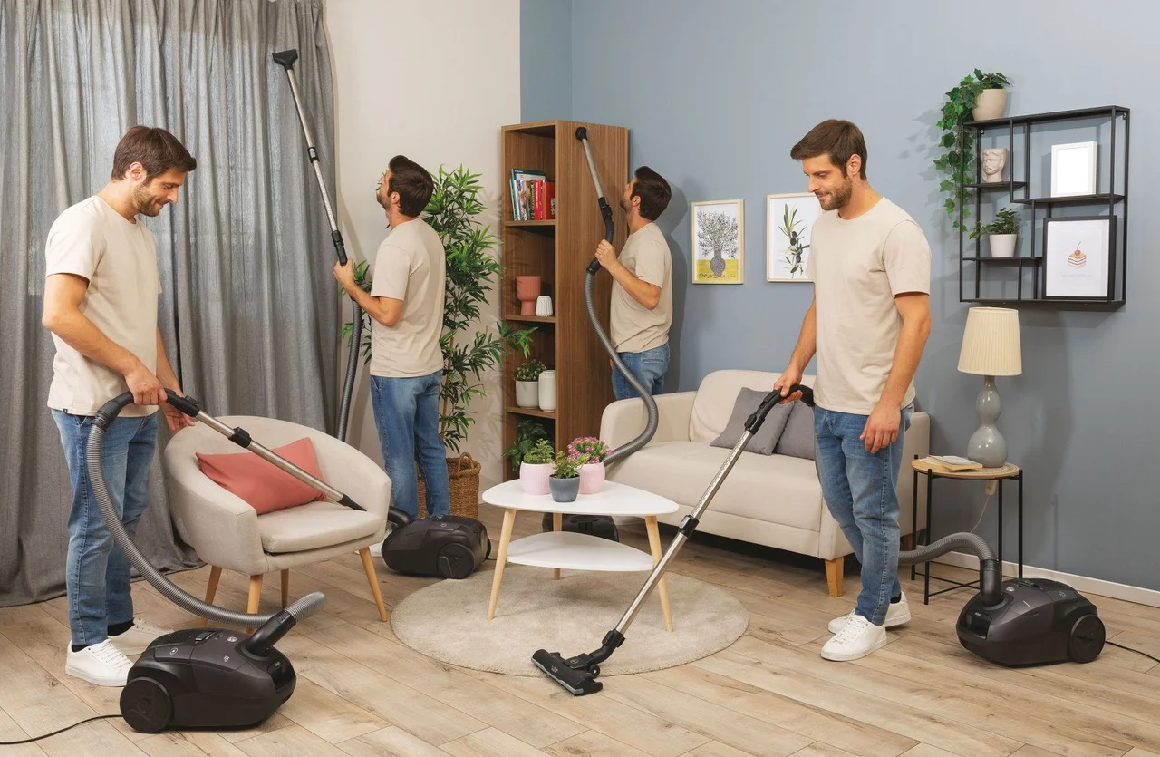 Rewolucję w odkurzaniu stanowią workowe i bezworkowe odkurzacze HOOVER H-Energy z wszechstronną szczotką All Floor Master 3w1, zestawem przydatnych akcesoriów, zaawansowanymi filtrami EPA i długim przewodem elektrycznym.