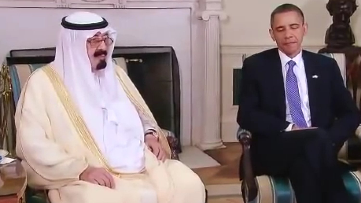 Ropa tanieje, żeby uderzać w Rosję? Pozornie tak, ale w głębi to wojna Arabii Saudyjskiej z USA o utrzymanie dominacji