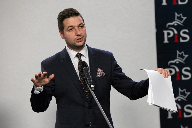 Jaki podważał zdanie sędziny, prowadzącej sprawę z powództwa Kropiwnickiego. Sejmowa Komisja Etyki ukarała go upomnieniem.