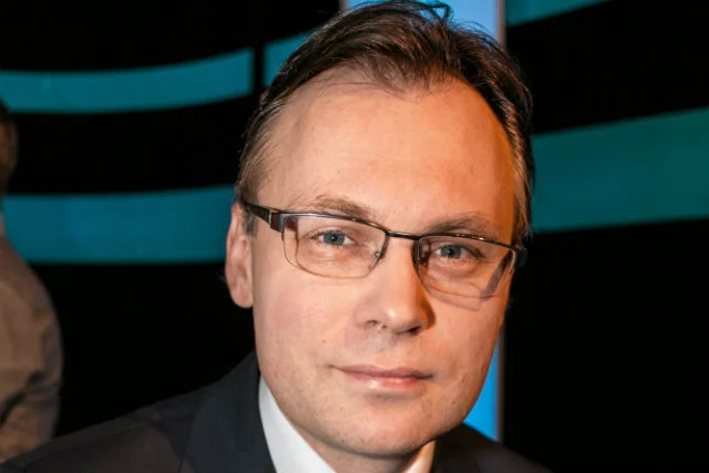 Arkadiusz Mularczyk proponuje, by za negowanie zasadności reparacji wojennych od Niemiec groziła taka sama kara, jak za negowanie Holokaustu.