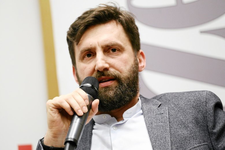 Kamil Dąbrowa wyjawił powody odejścia z koncernu Eurozet.