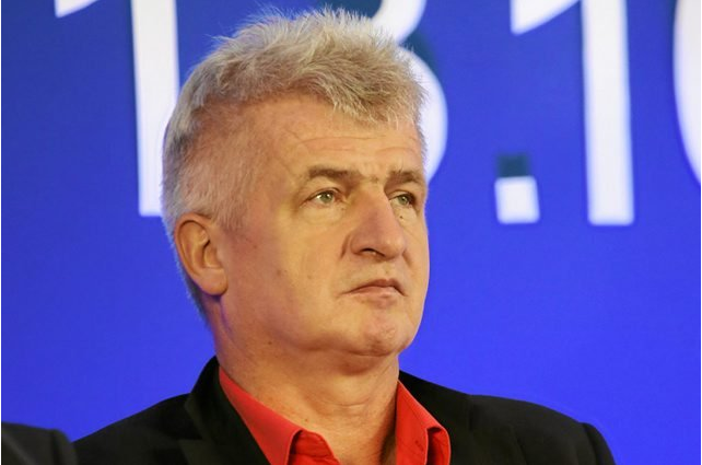 Piotr Ikonowicz zapłacił grzywnę i opuścił areszt