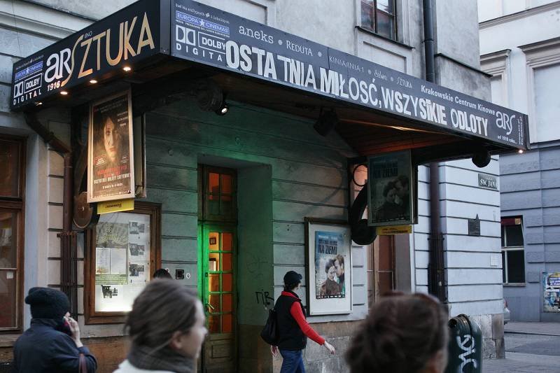 wejście do krakowskiego ARS-u