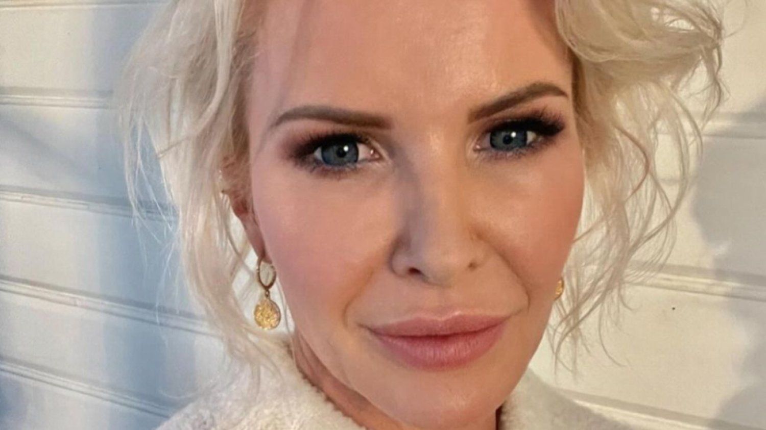 Joanna Racewicz zażartowała na Prima Aprillis. Teraz tłumaczy się ze ślubu