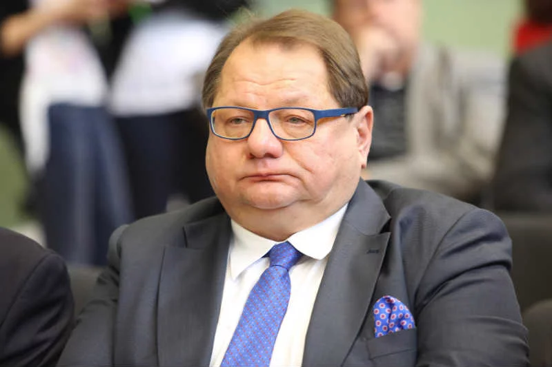 Marzenia Ryszarda Kalisza o prezydenturze właśnie odpływają.