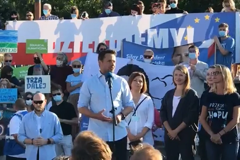 Rafał Trzaskowski w niedzielę w Warszawie mówił o swoim powstającym ruchu społecznym Nowa Solidarność. Rafał Trzaskowski w niedzielę w Warszawie mówił o swoim powstającym ruchu społecznym Nowa Solidarność.