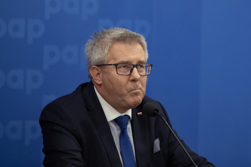 Ryszard Czarnecki komentuję wymianę zdań między Beatą Mazurek, a Georgette Mosbacher "Rolą ambasador USA nie jest wchodzenie w polemikę z politykami"