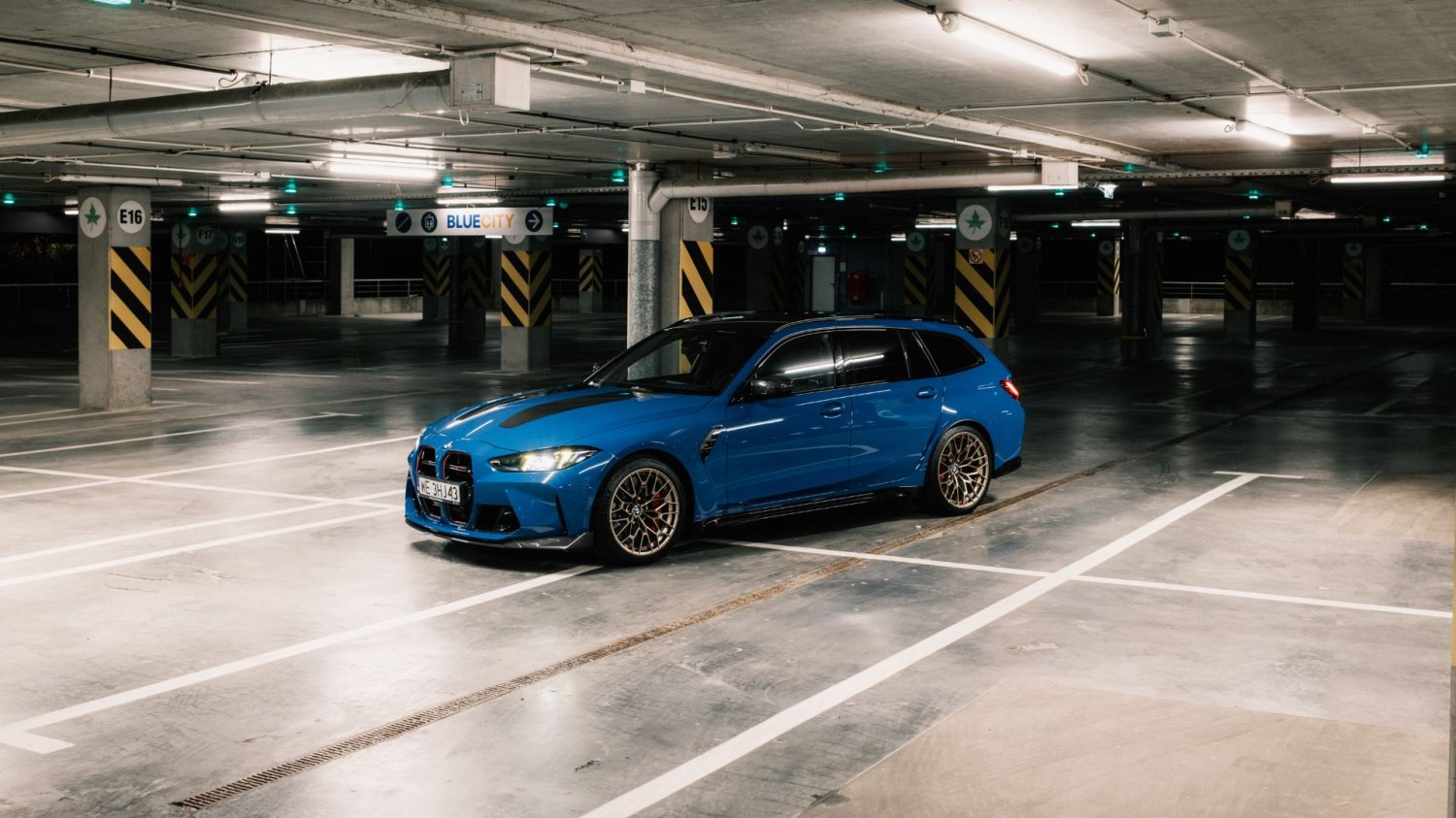 BMW M3 CS Touring to absurdalnie szybkie kombi