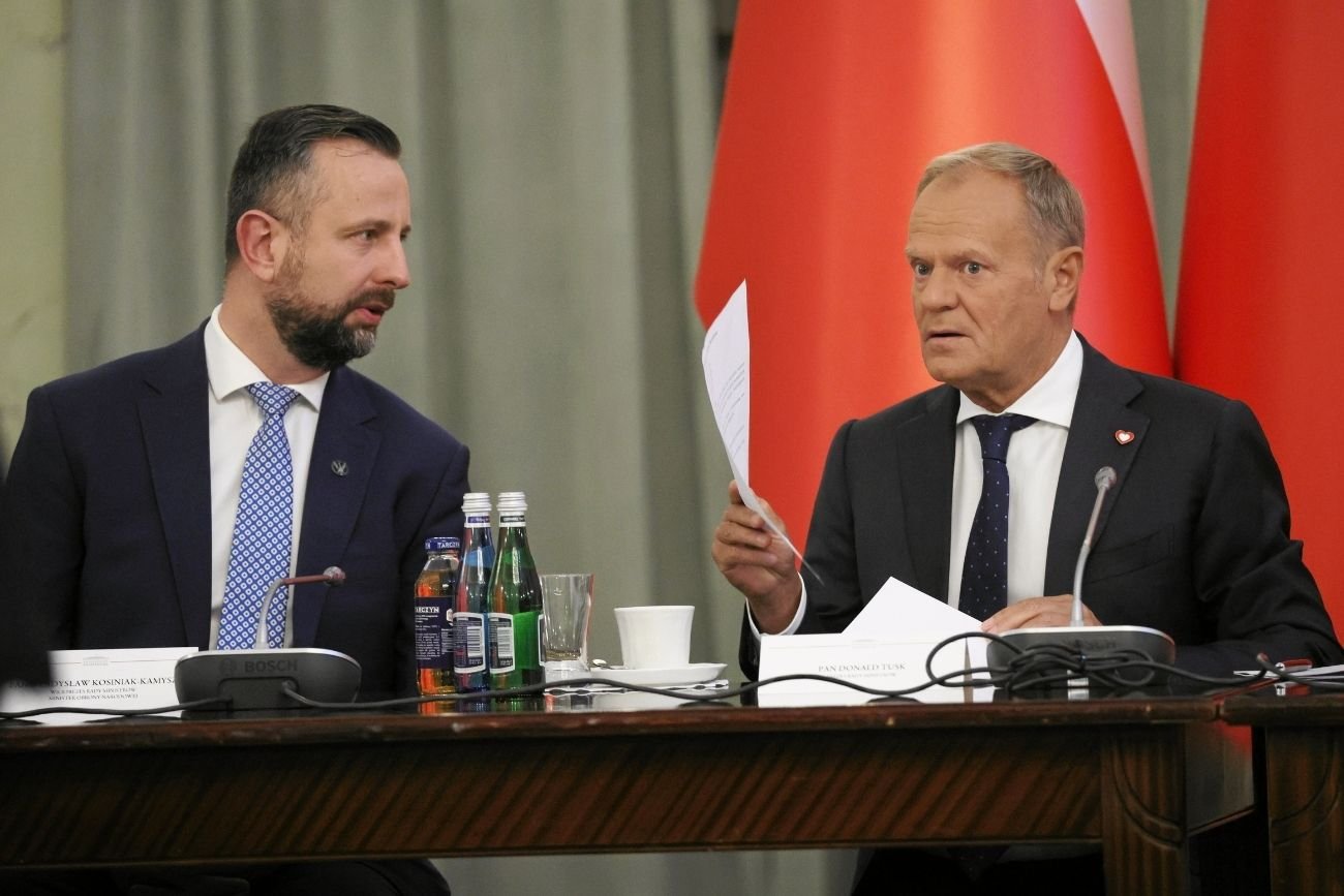 To pierwsze takie manewry w historii. Tusk i Kosiniak-Kamysz jadą na poligon