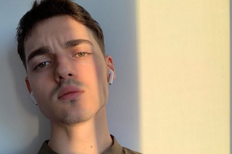 Radek Pestka dopiero teraz podszedł do matury. Ma 25 lat i się tego nie wstydzi.