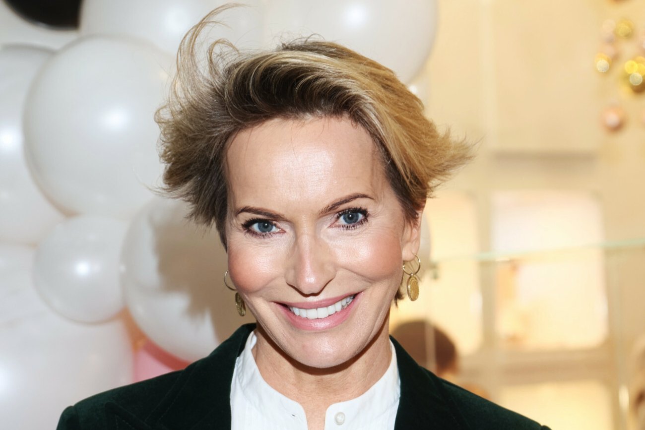 Paulina Smaszcz zapozowała w bikini nad basenem. "Ideał kobiecości"