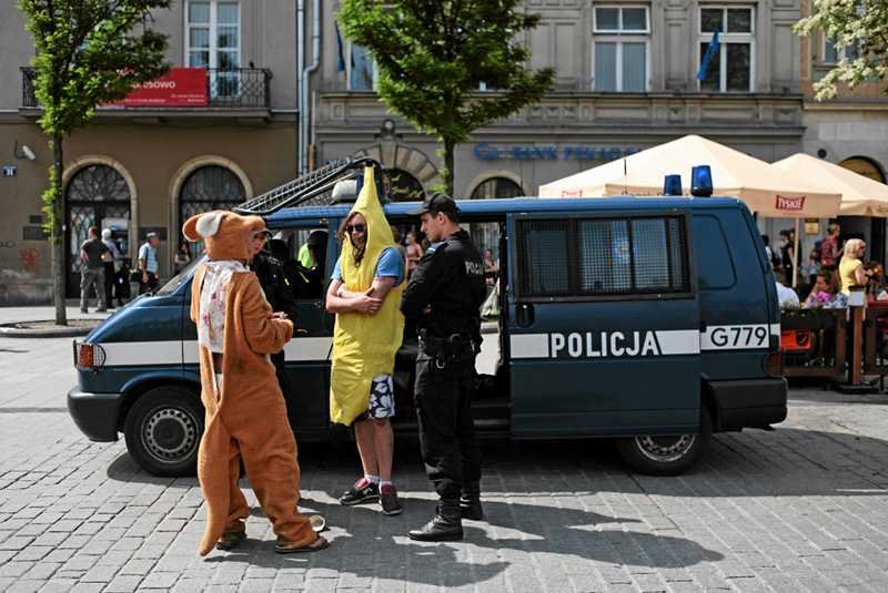 Podczas krakowskich juwenaliów czterech mężczyzn raniono nożami. Na zdjęciu impreza z 2011 roku.