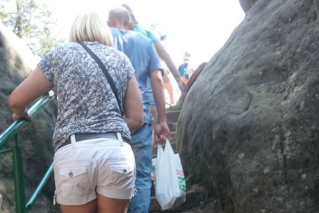 Łukasz Warzecha wyśmiał polskich turystów.