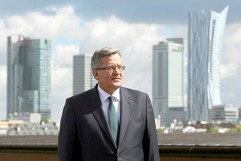 Prezydent Bronisław Komorowskie porażkę w I turze wyborów roztrząsał tylko przez dwa pierwsze dni. Później przyszedł czas na zupełnie nową kampanię.