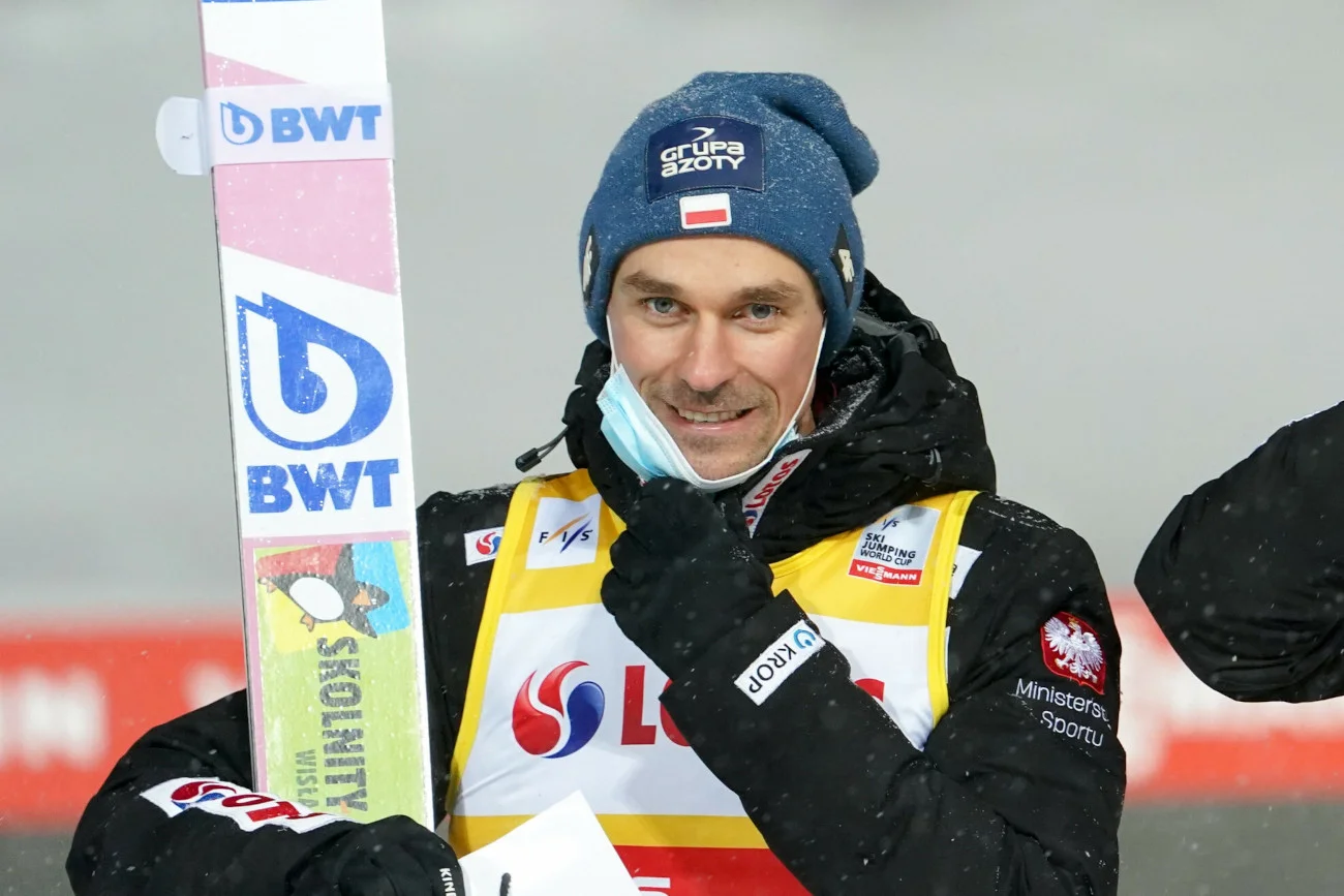 Piotr Żyła w swoim stylu skomentował czwartkowe wieści dotyczące pozytywnego wyniku testu na COVID-19.