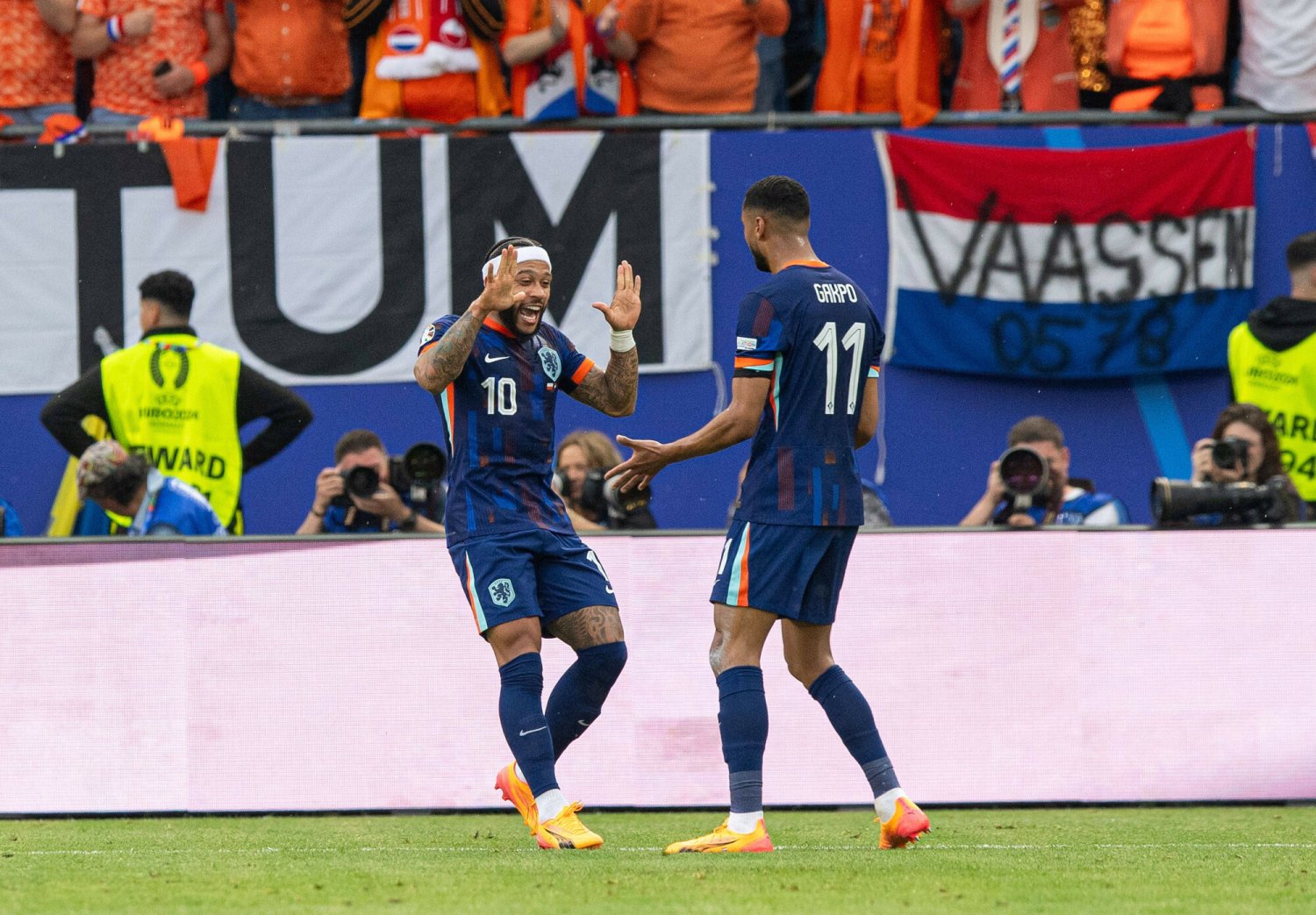 Tak padły gole reprezentacji Holandii.