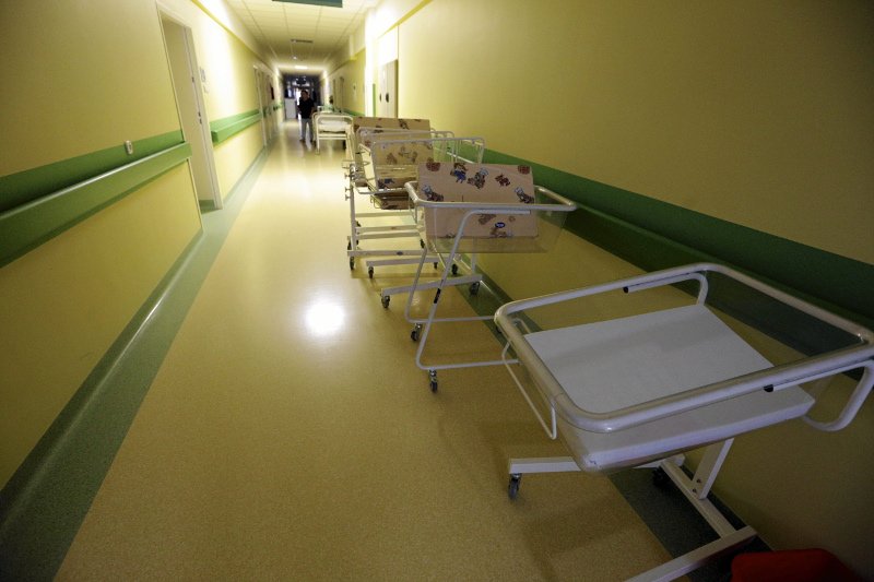 Rodziców "porwanego" dziecka nadal szuka policja, a lekarze z białogardzkiego szpitala dostają pogróżki.