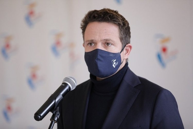 Trzaskowski chce nazwać pasaże w centrum nazwiskami wybitnych kobiet. Dzień Kobiet. Konferencja Rafała Trzaskowskiego.