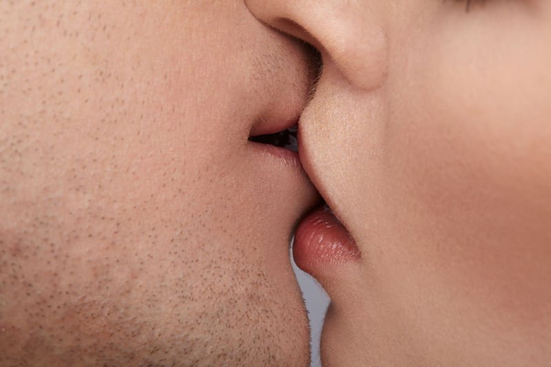 Pocałunek to jeszcze nie zdrada?