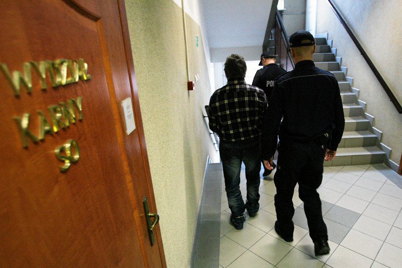 Pan Adam był oskarżony o pedofilię, dziś walczy o odszkodowanie. Zdjęcie poglądowe – wykonano je w innym sądzie niż opisywana sprawa.